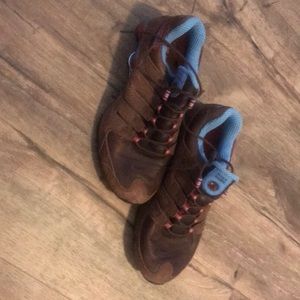 Nike Shox tennis shoes size 7.5